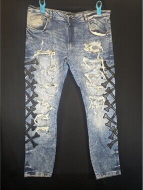 Focus Jeans 40x32 Distressed Bones Applique Stretch Medium Wash